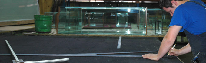 measuring glass to build a tank